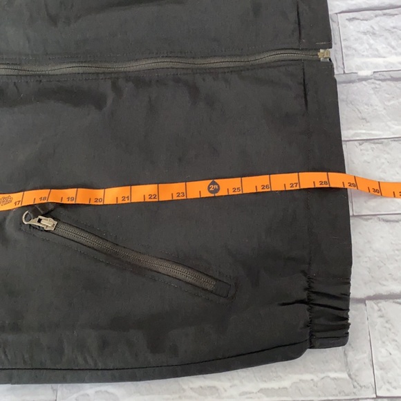 Eddie Bauer Black thermal insulation zip up jacket size medium - Picture 14 of 17